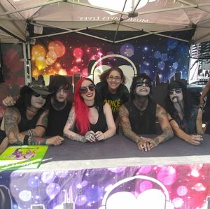 Meet your Posher, Briana